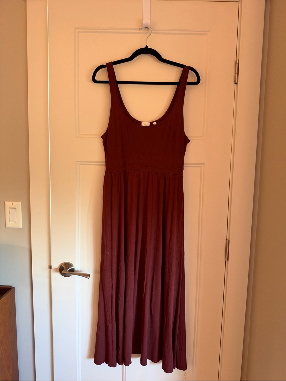 Wilfred Scoop Neck Maxi Dress in Deep Burgundy